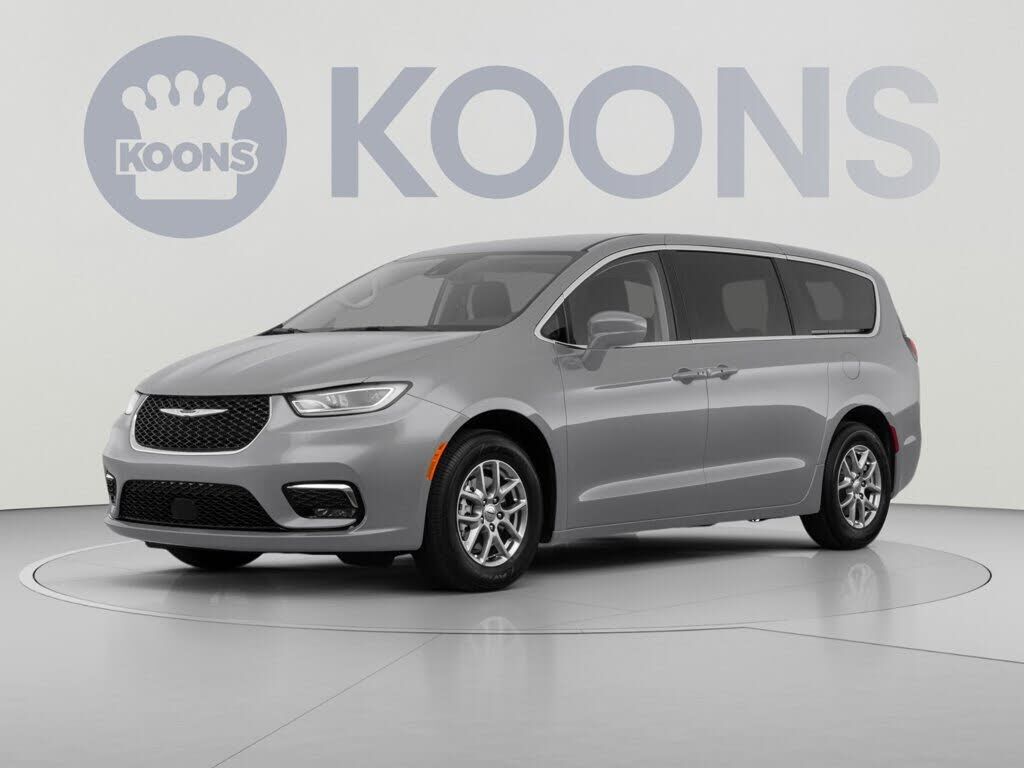 2023 CHRYSLER Pacifica