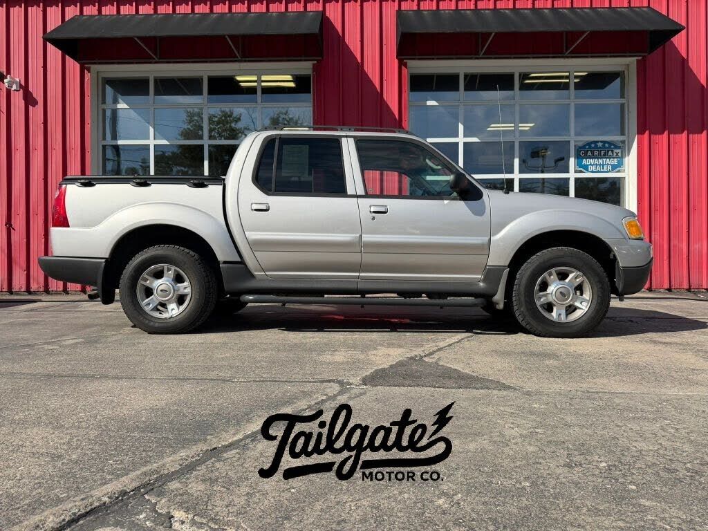 2004 FORD Explorer