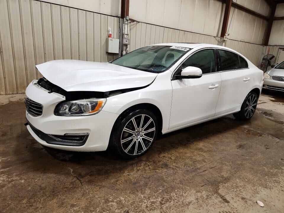 2018 VOLVO S60