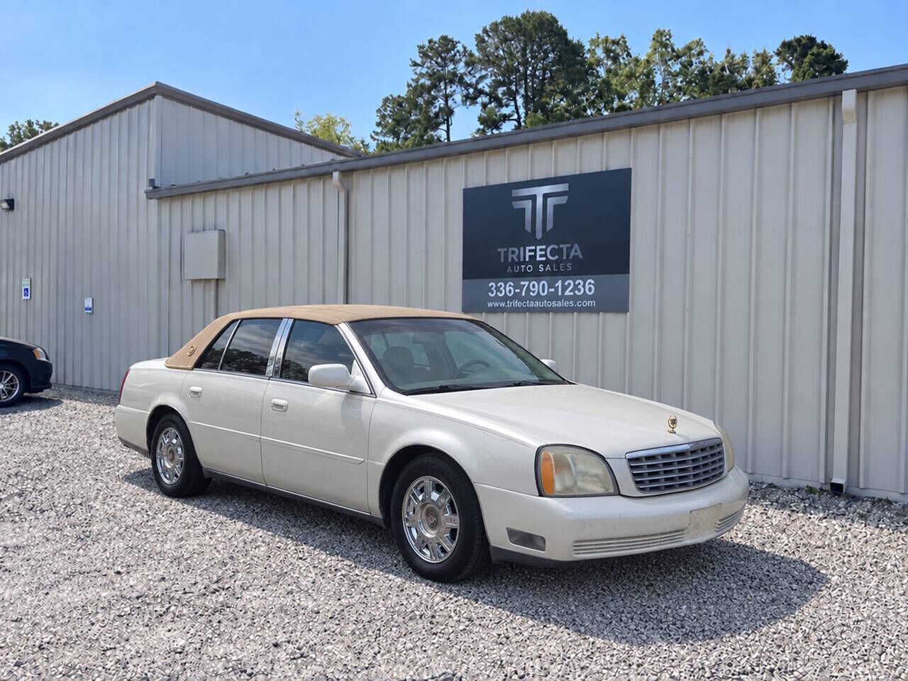 2003 CADILLAC Deville