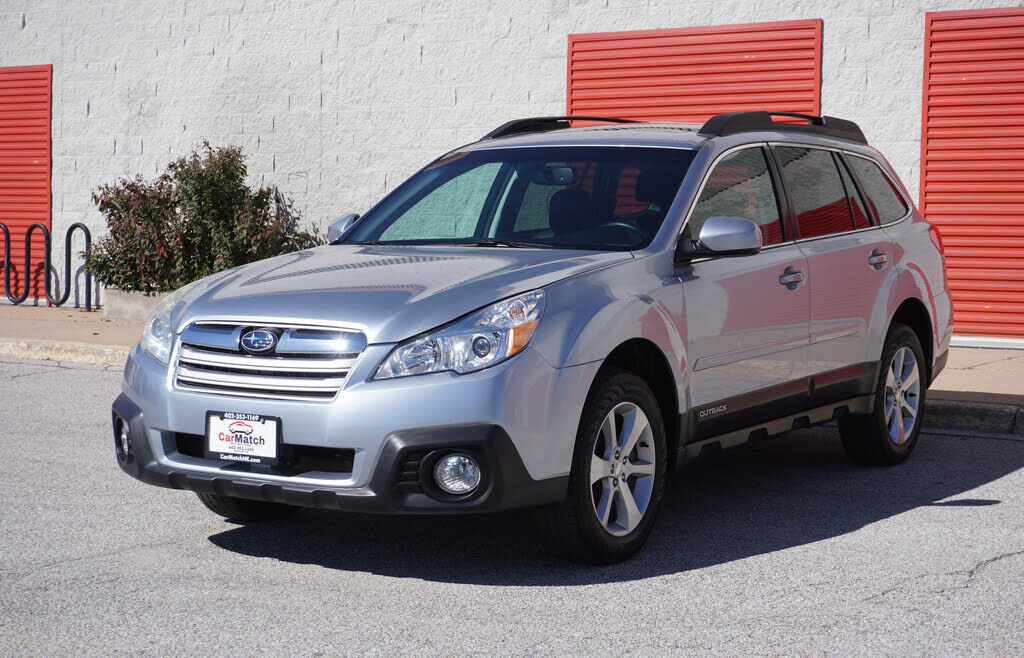 2014 SUBARU Outback