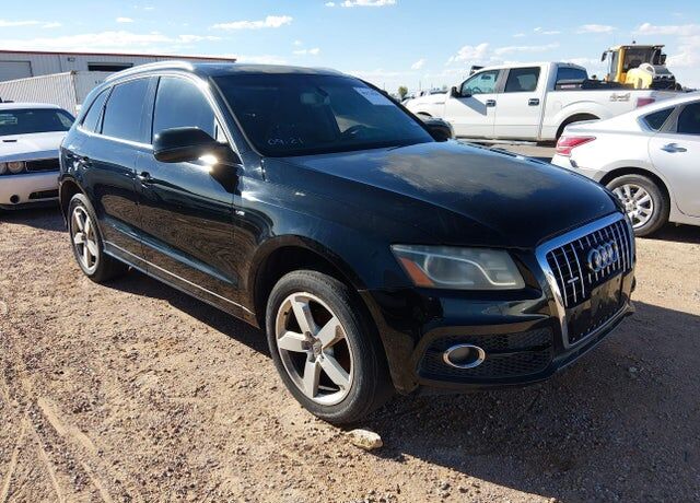 2011 AUDI Q5