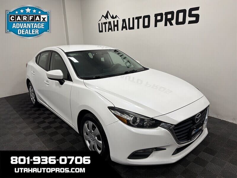 2017 MAZDA Mazda3