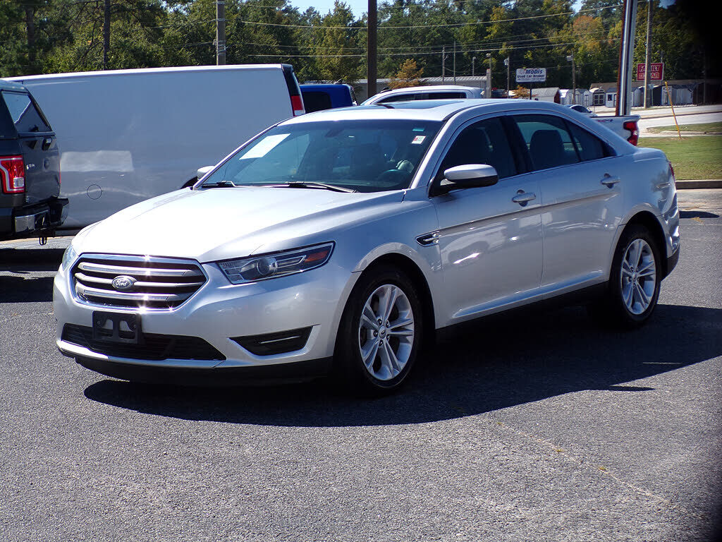 2018 FORD Taurus
