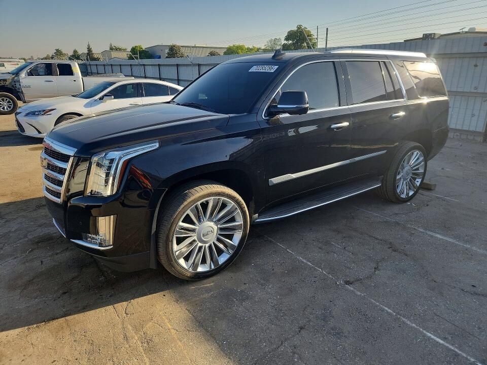 2016 CADILLAC Escalade