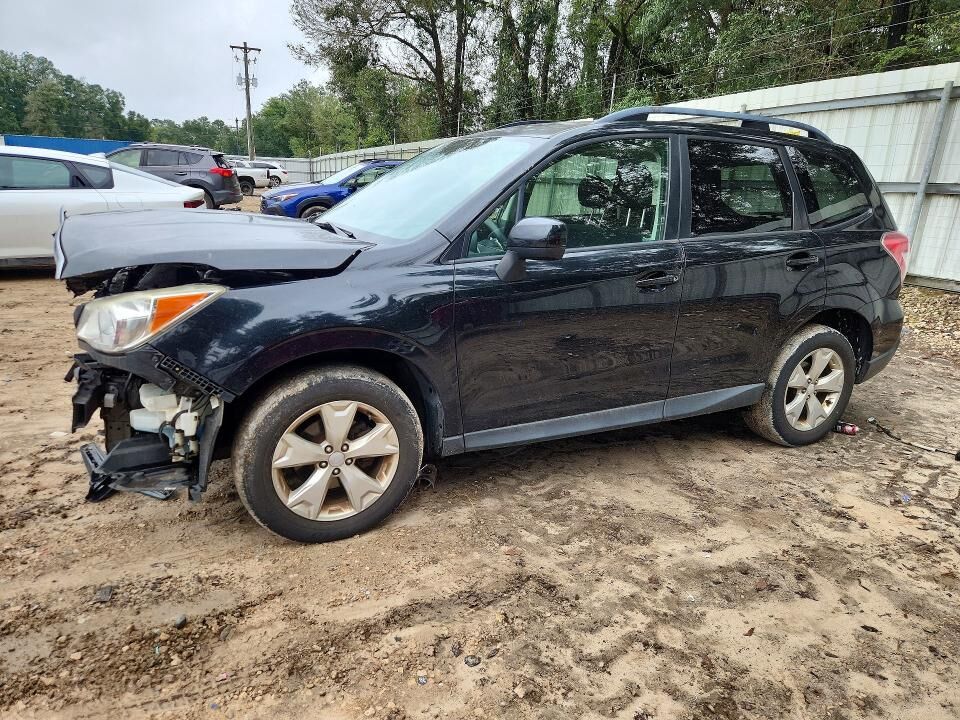 2015 SUBARU Forester