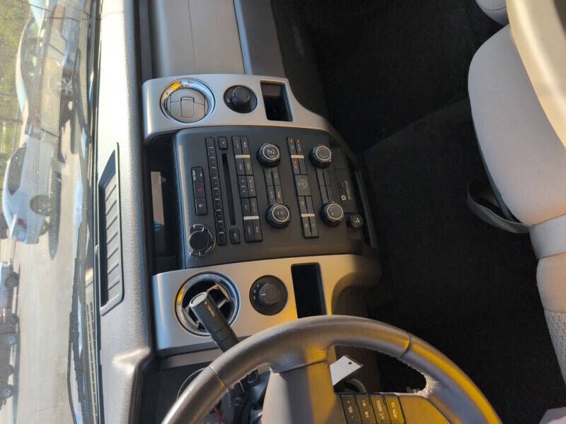 2010 FORD F-150