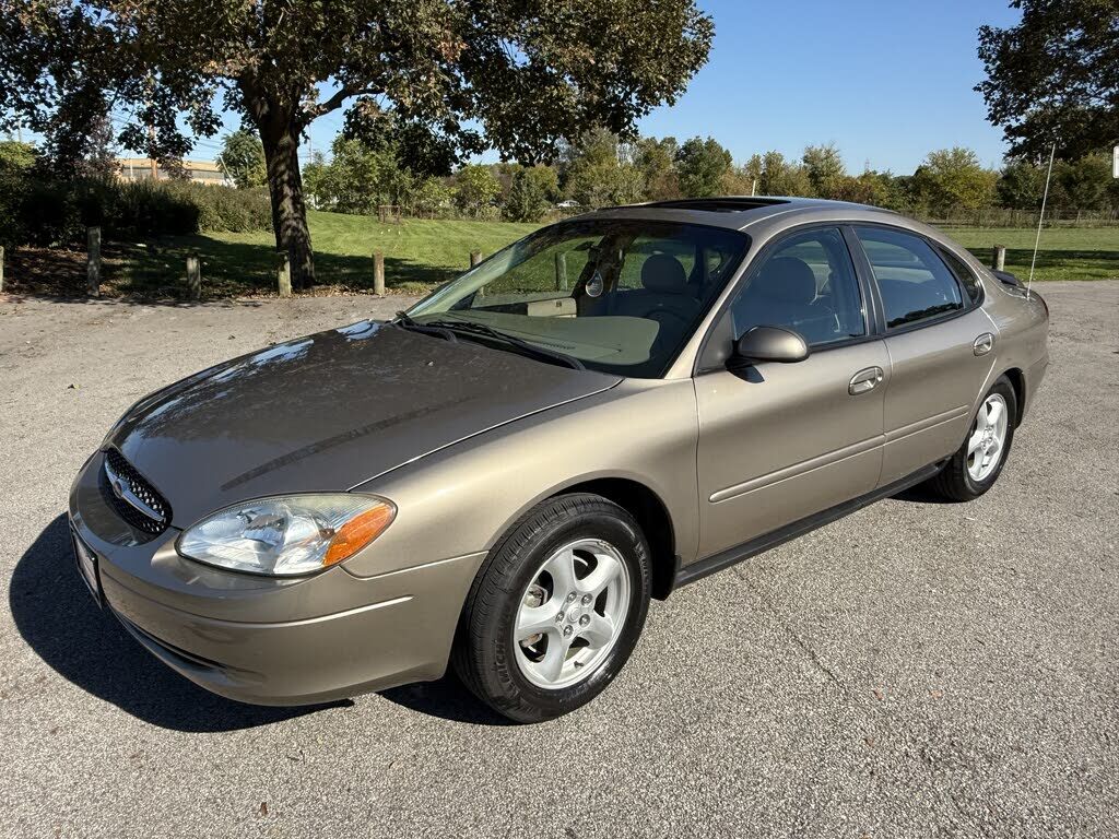 2003 FORD Taurus