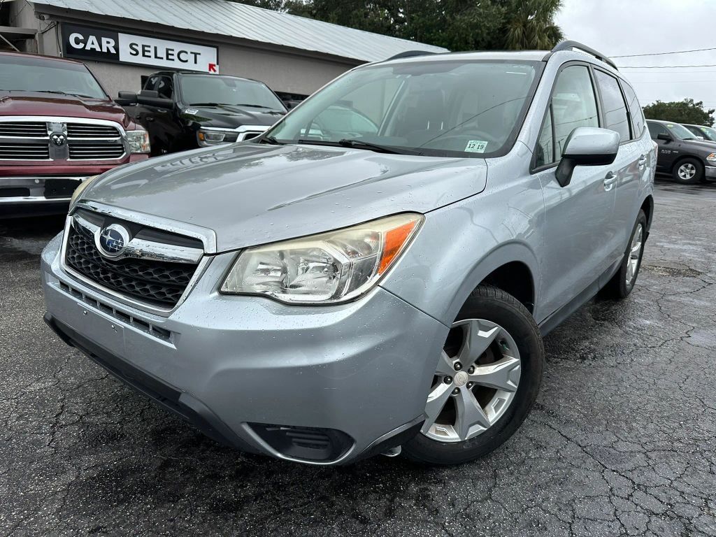 2015 SUBARU Forester