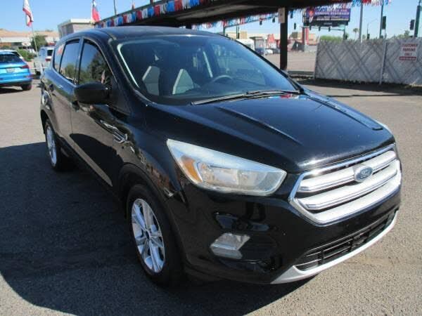 2017 FORD Escape