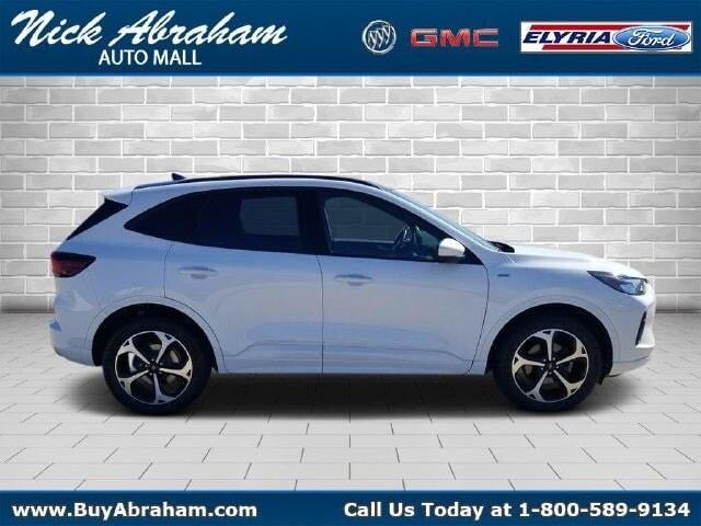 2023 FORD Escape