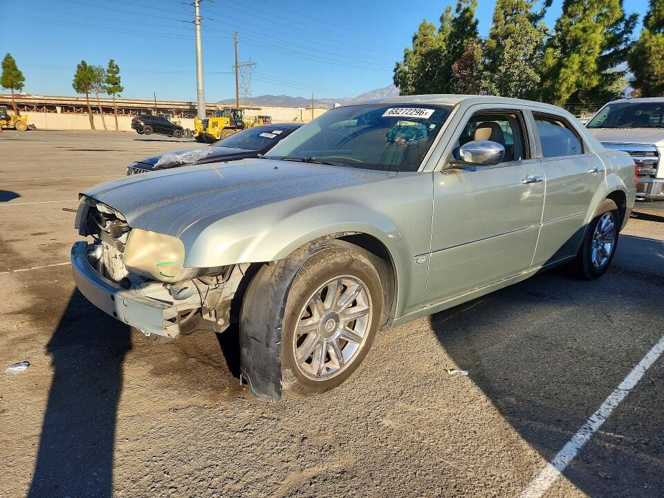 2005 CHRYSLER 300C