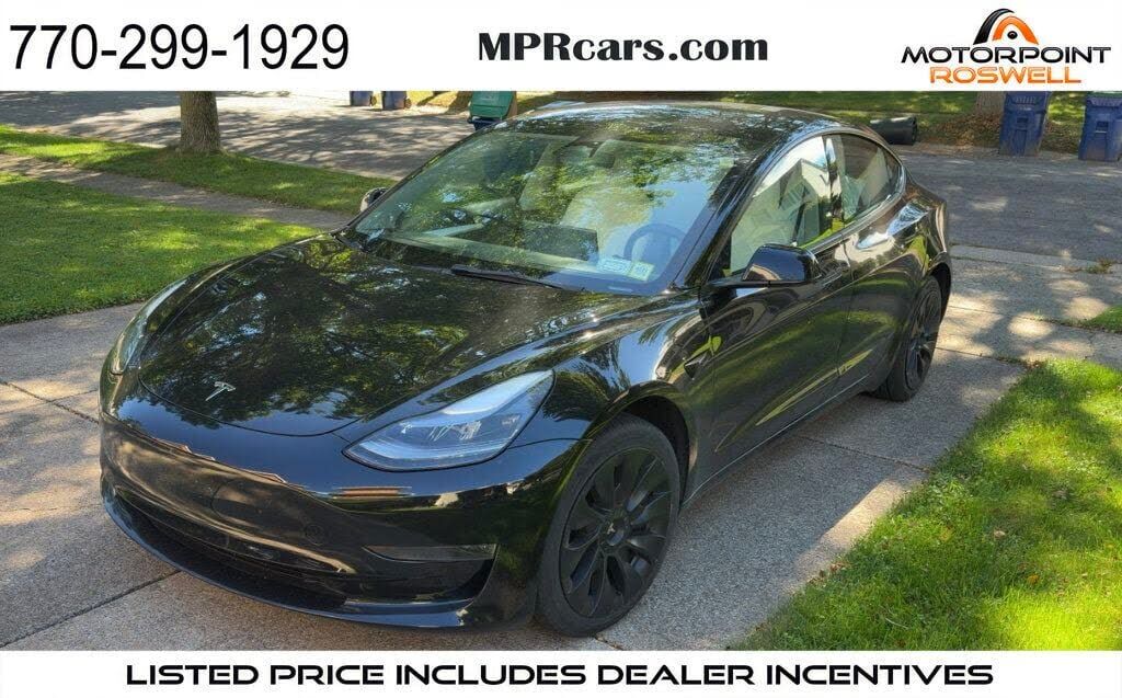 2023 TESLA Model 3