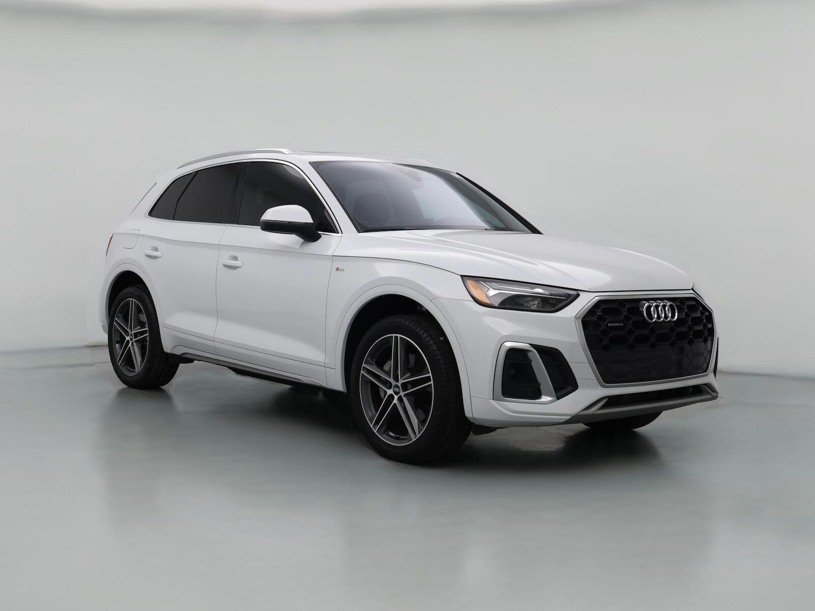 2021 AUDI Q5 e