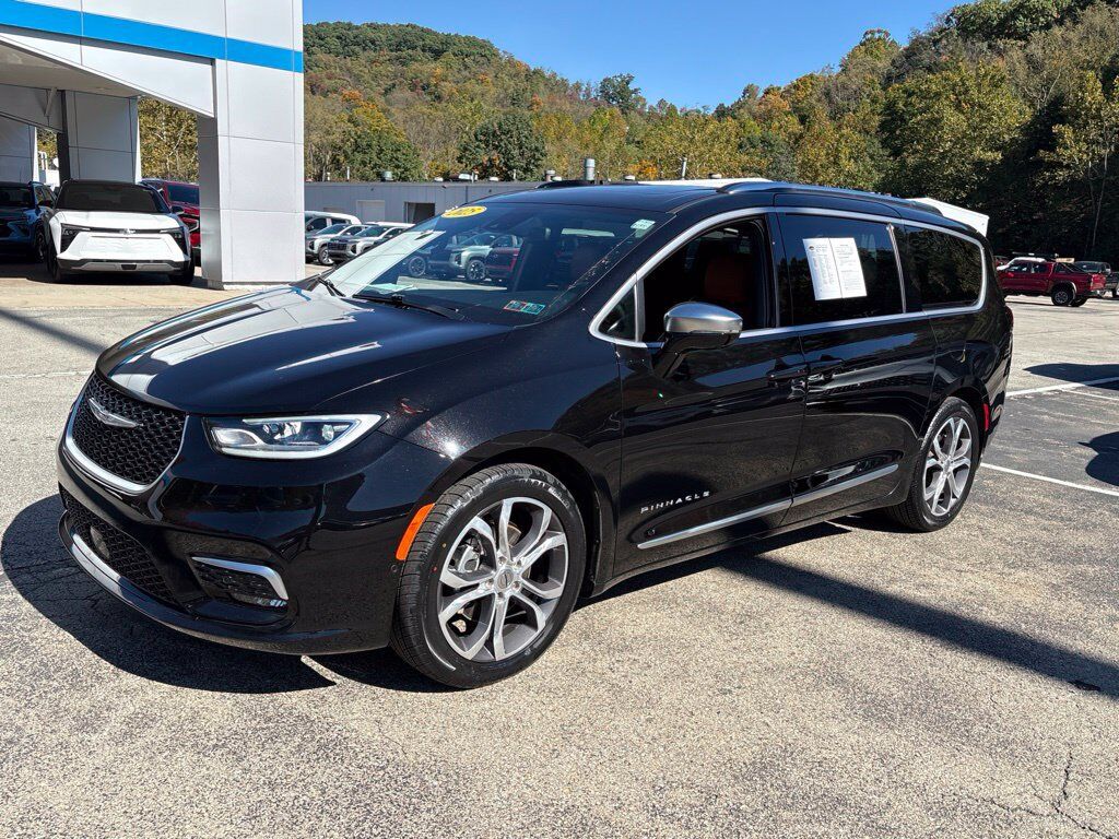 2025 CHRYSLER Pacifica
