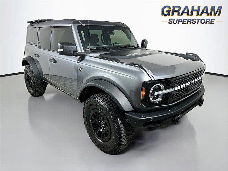 2024 FORD Bronco