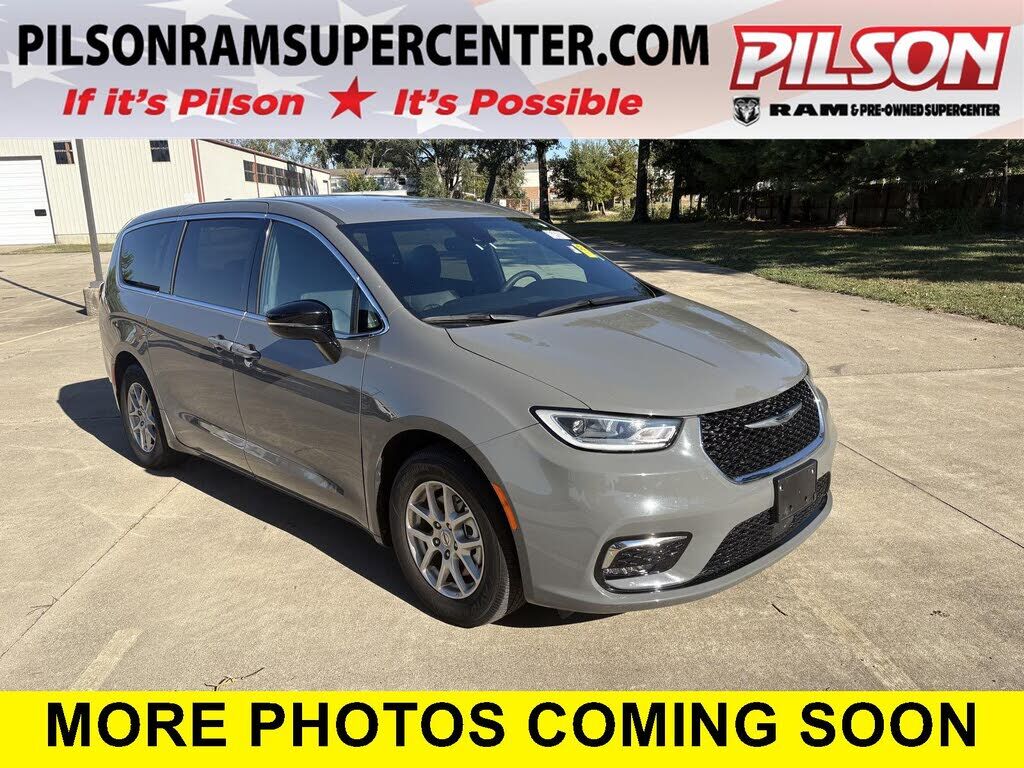 2025 CHRYSLER Pacifica