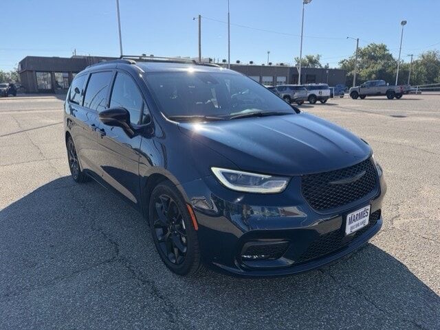 2025 CHRYSLER Pacifica