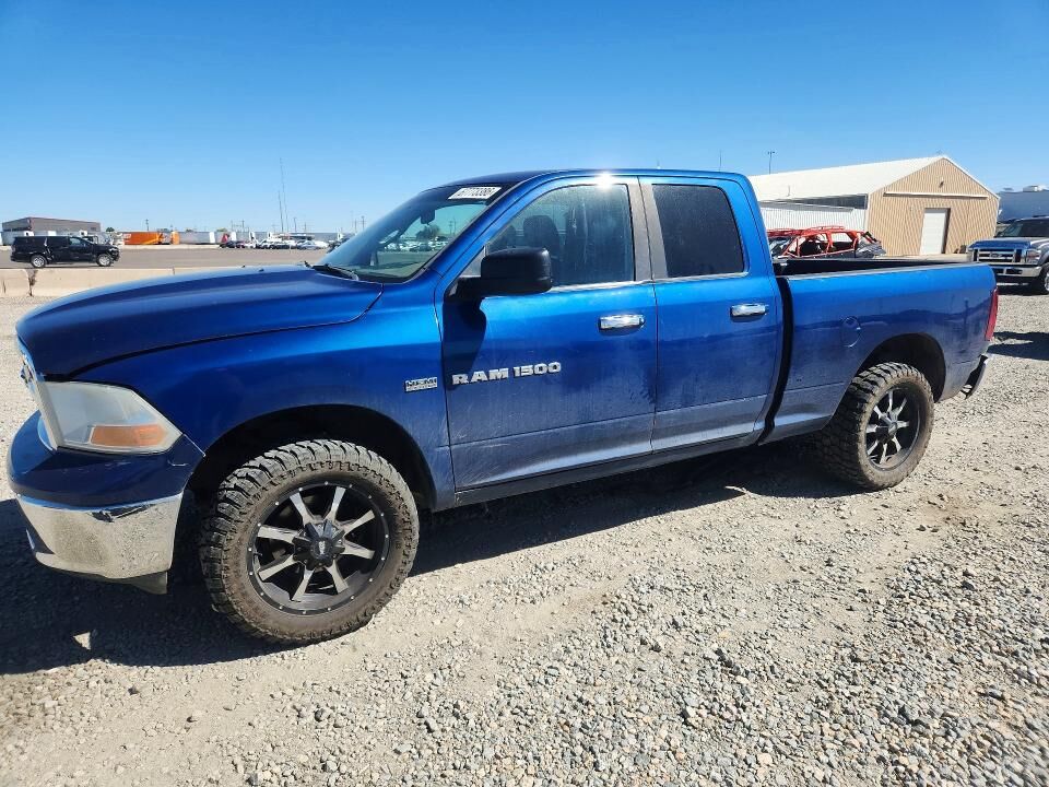 2011 DODGE Ram