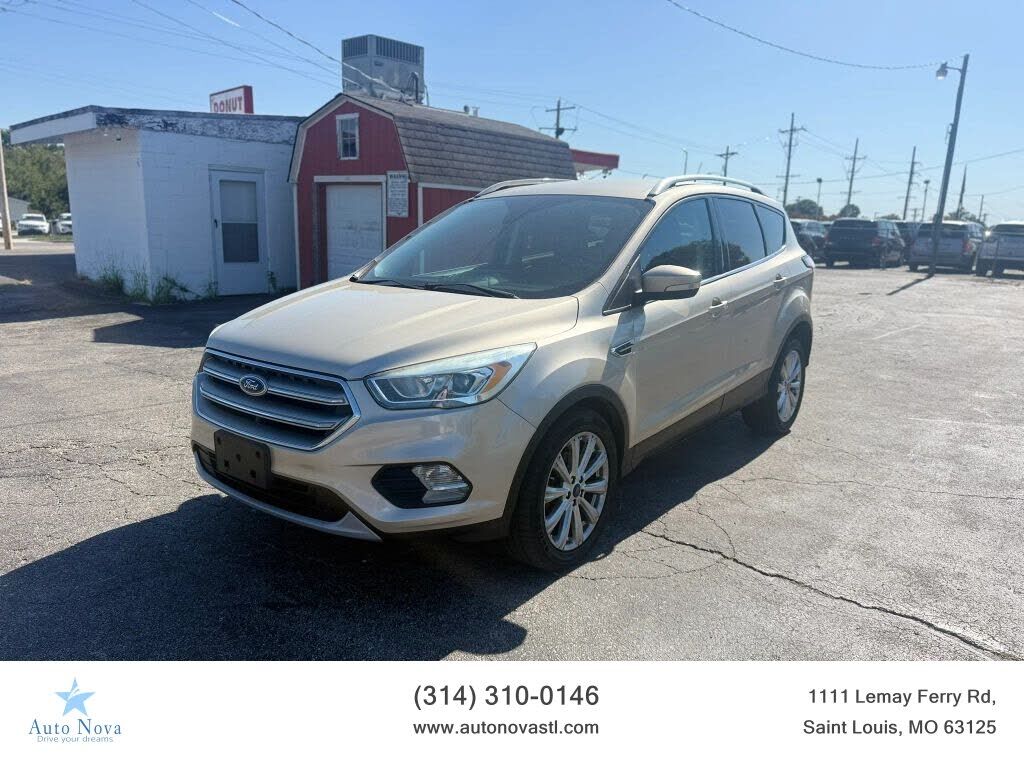 2017 FORD Escape