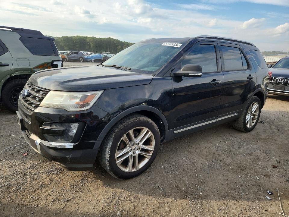 2016 FORD Explorer