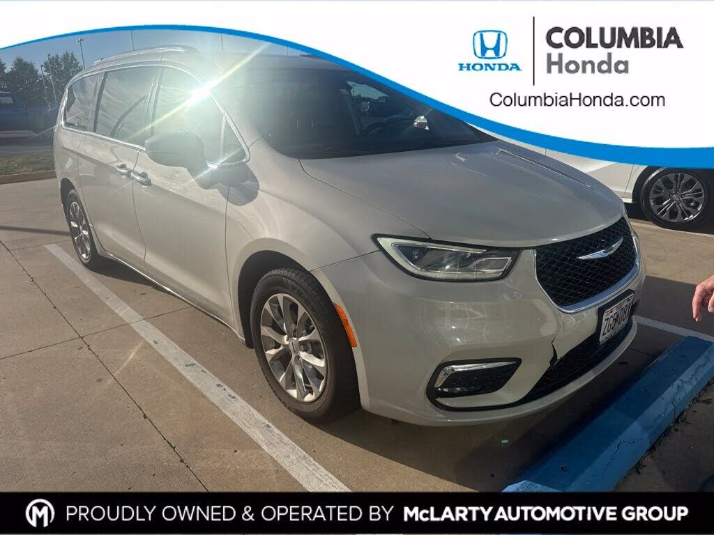 2021 CHRYSLER Pacifica