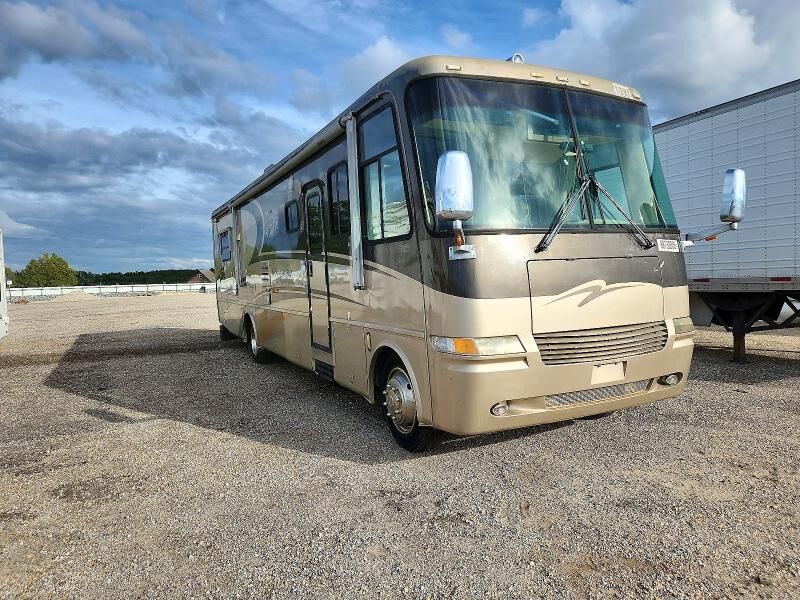 2004 WORKHORSE W22