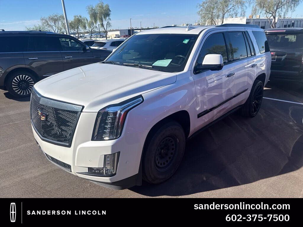 2020 CADILLAC Escalade