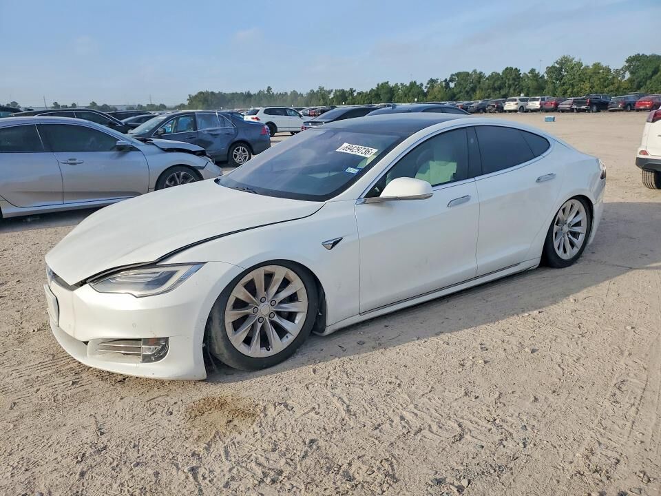 2020 TESLA Model S