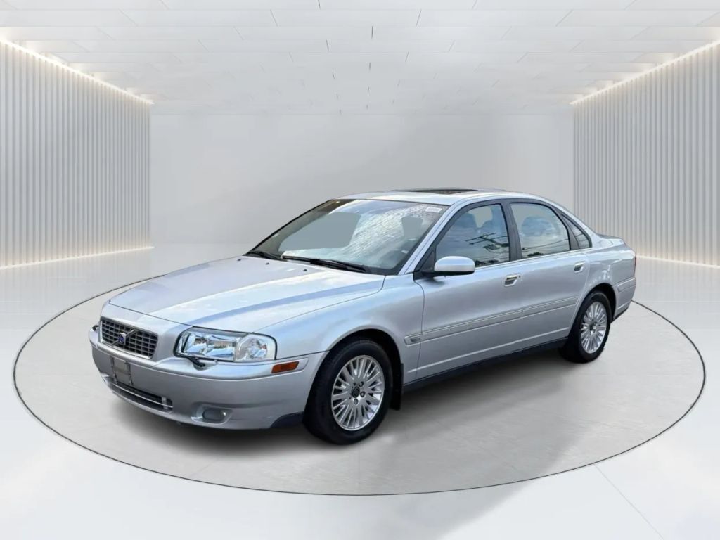 2004 VOLVO S80