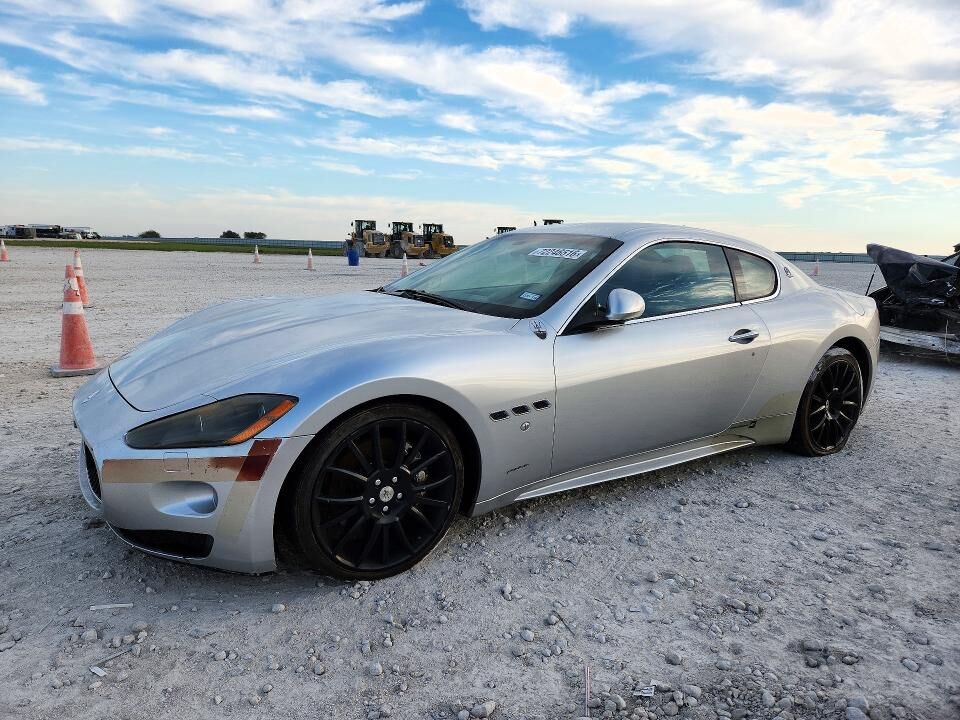 2010 MASERATI Granturismo