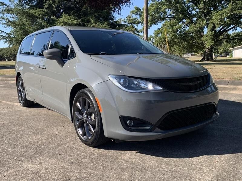 2020 CHRYSLER Pacifica