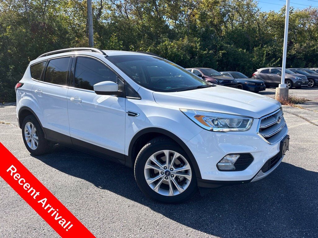 2018 FORD Escape