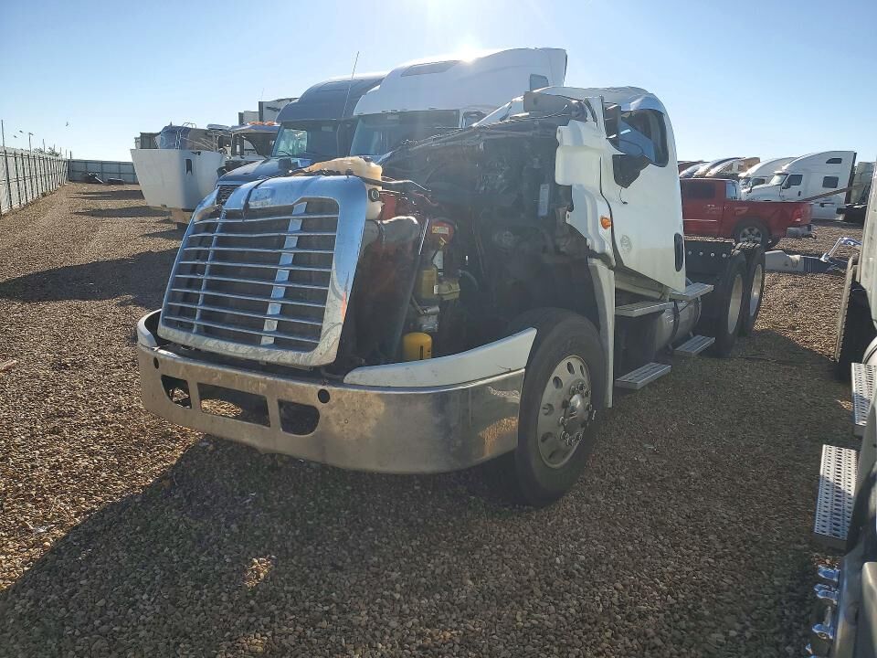 2016 FREIGHTLINER Cascadia