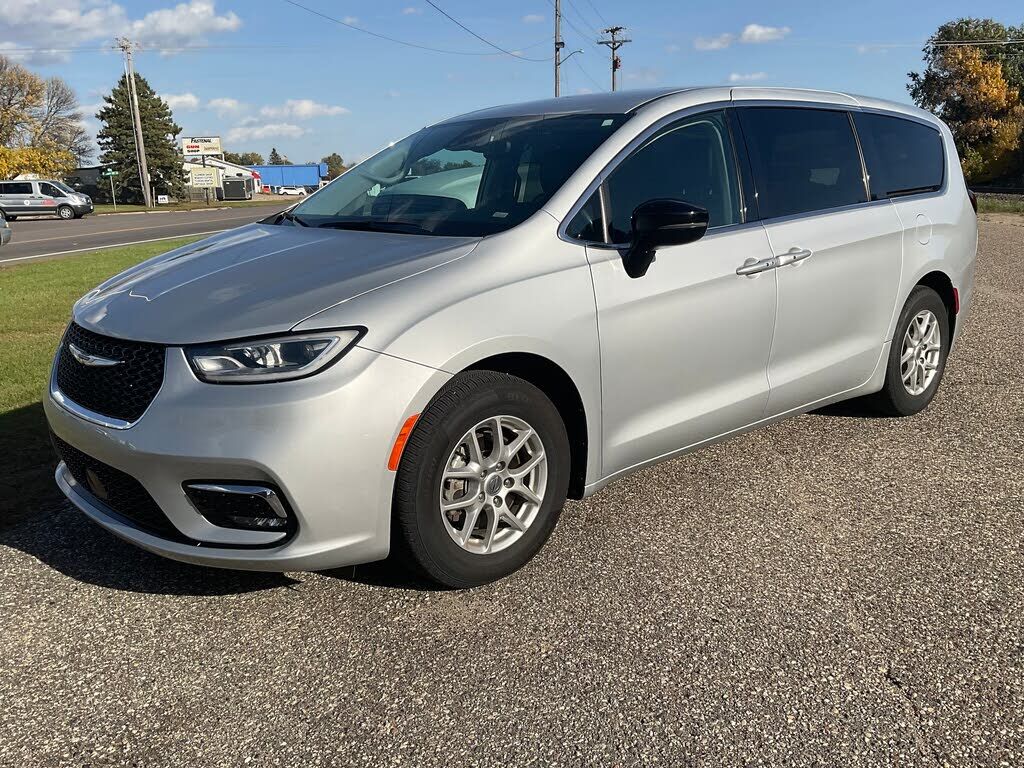 2024 CHRYSLER Pacifica