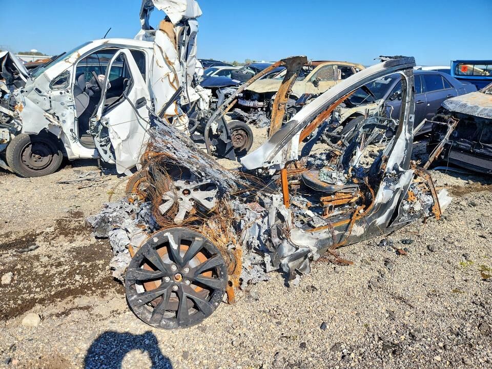 2022 TESLA Model X
