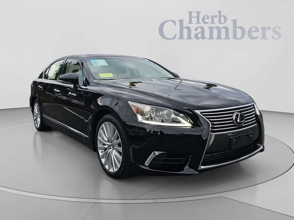 2017 LEXUS LS