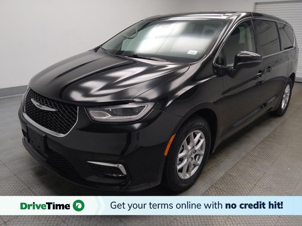 2023 CHRYSLER Pacifica