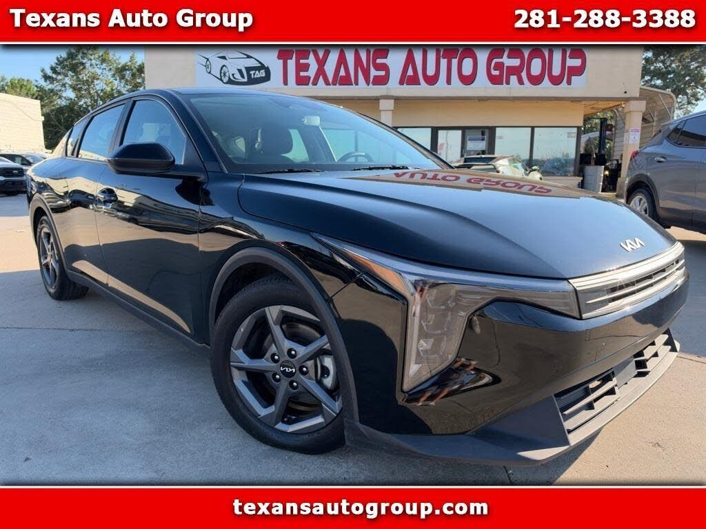 2025 KIA K4