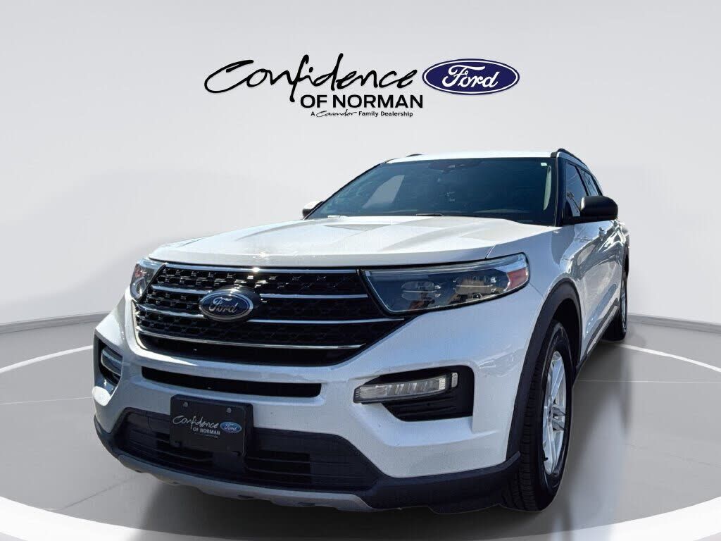 2020 FORD Explorer
