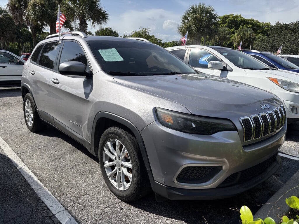2020 JEEP Cherokee