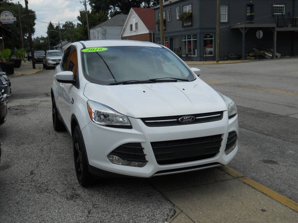 2016 FORD Escape