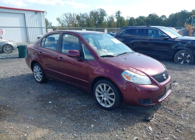 2011 SUZUKI SX4