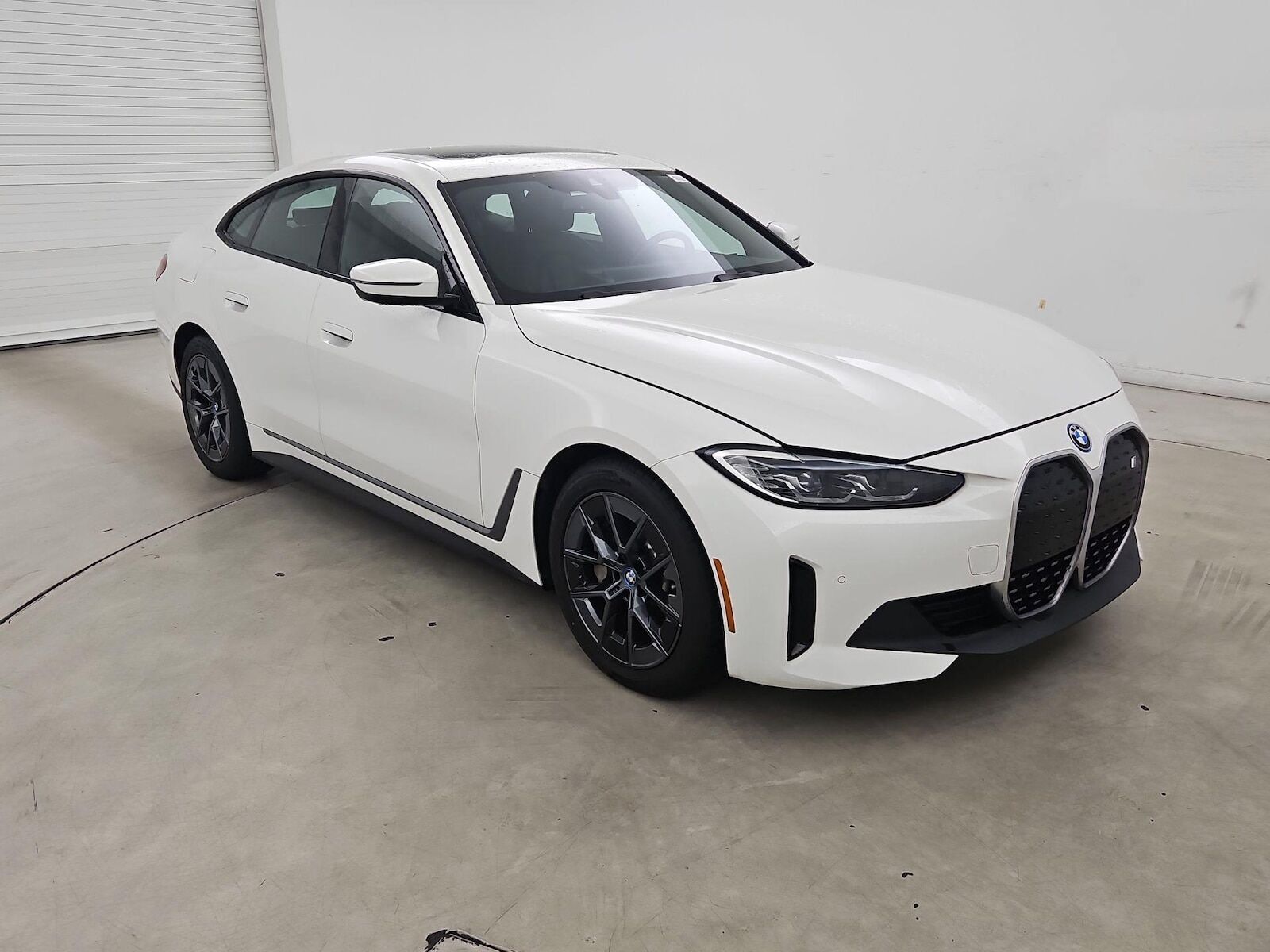 2023 BMW i4