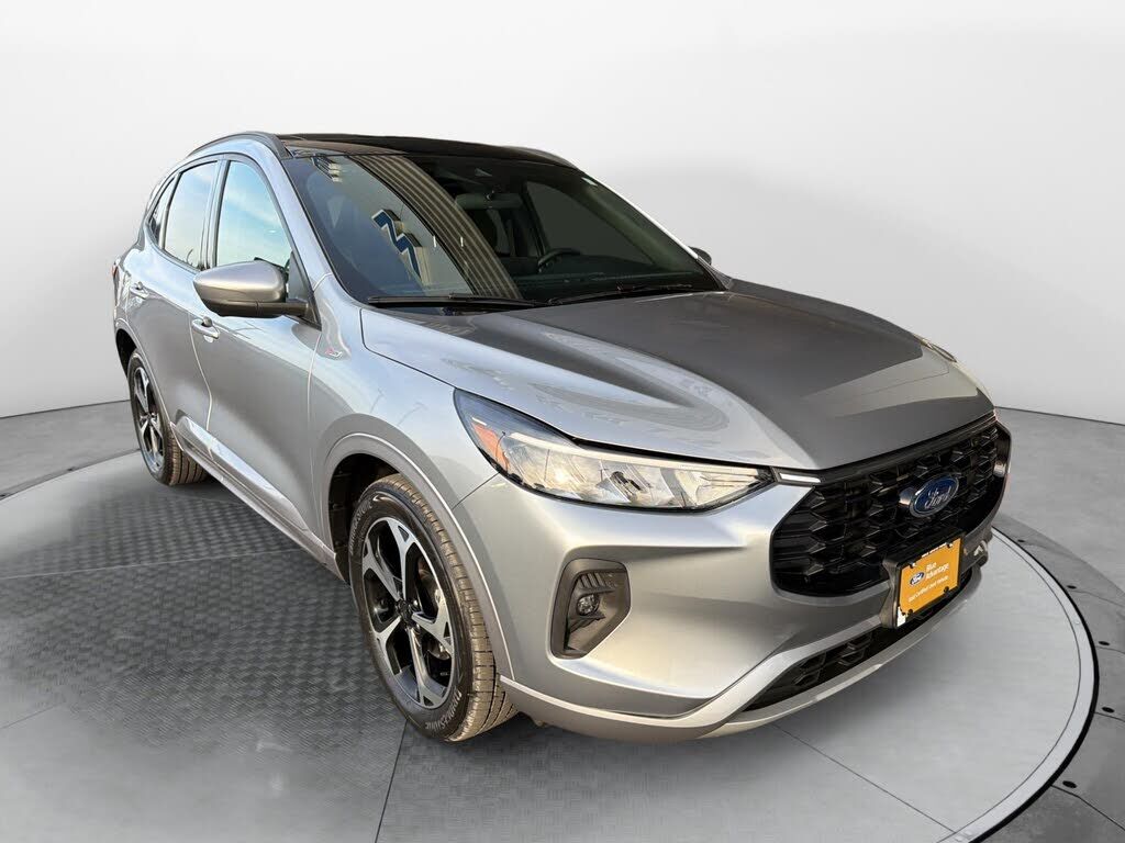 2023 FORD Escape