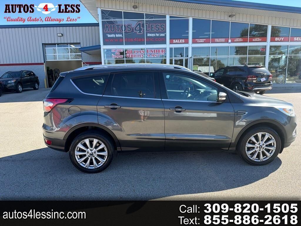 2017 FORD Escape