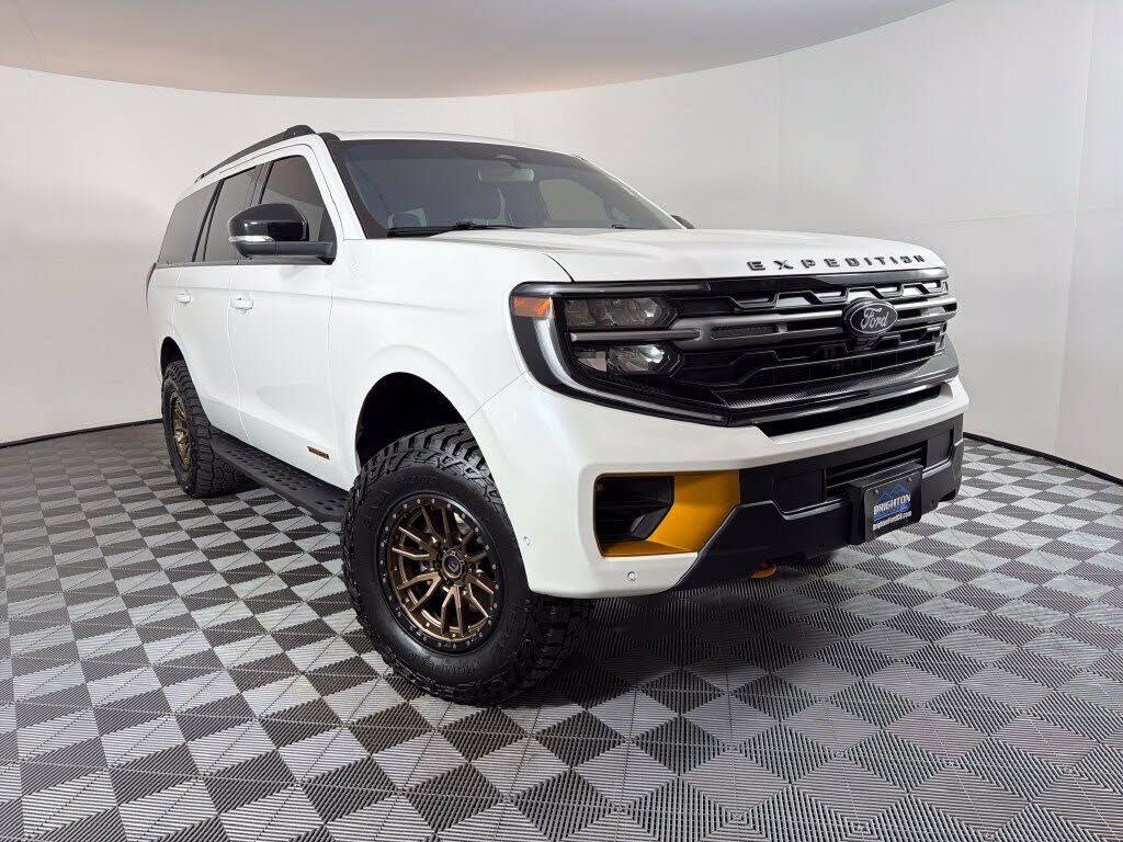 2025 FORD Expedition