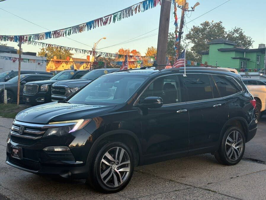 2017 HONDA Pilot