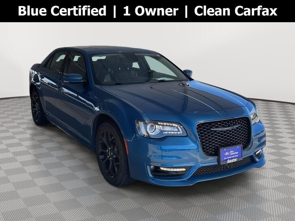 2022 CHRYSLER 300