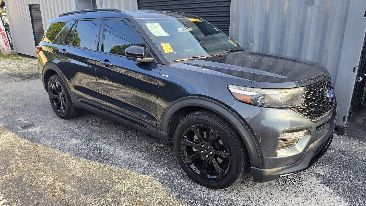 2022 FORD Explorer
